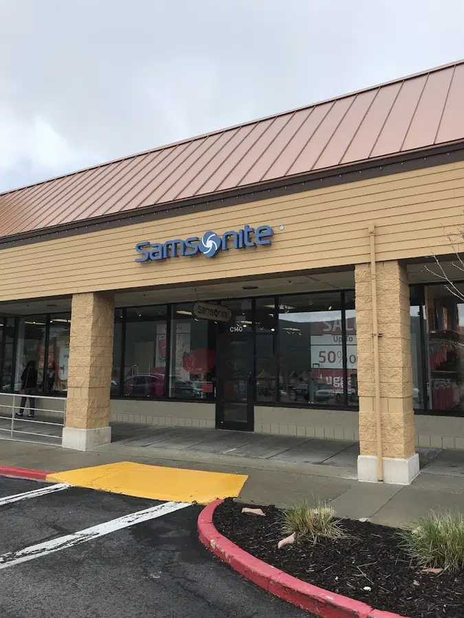 Samsonite Company Store - Junction Commons